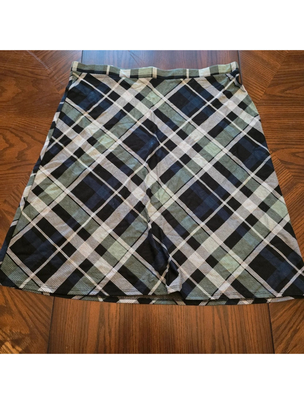Loves Scarlett plaid skirt XL